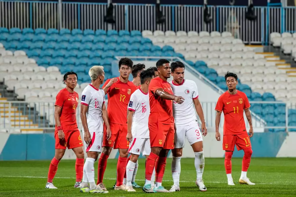 Đội hình dự kiến ra sân của 2 đội bóng Trung Quốc - Lebanon